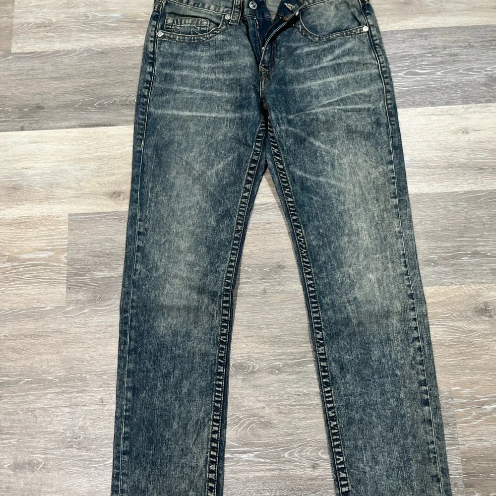 True Religion NWT Skinny Red Orange SN Earthworm Size 33